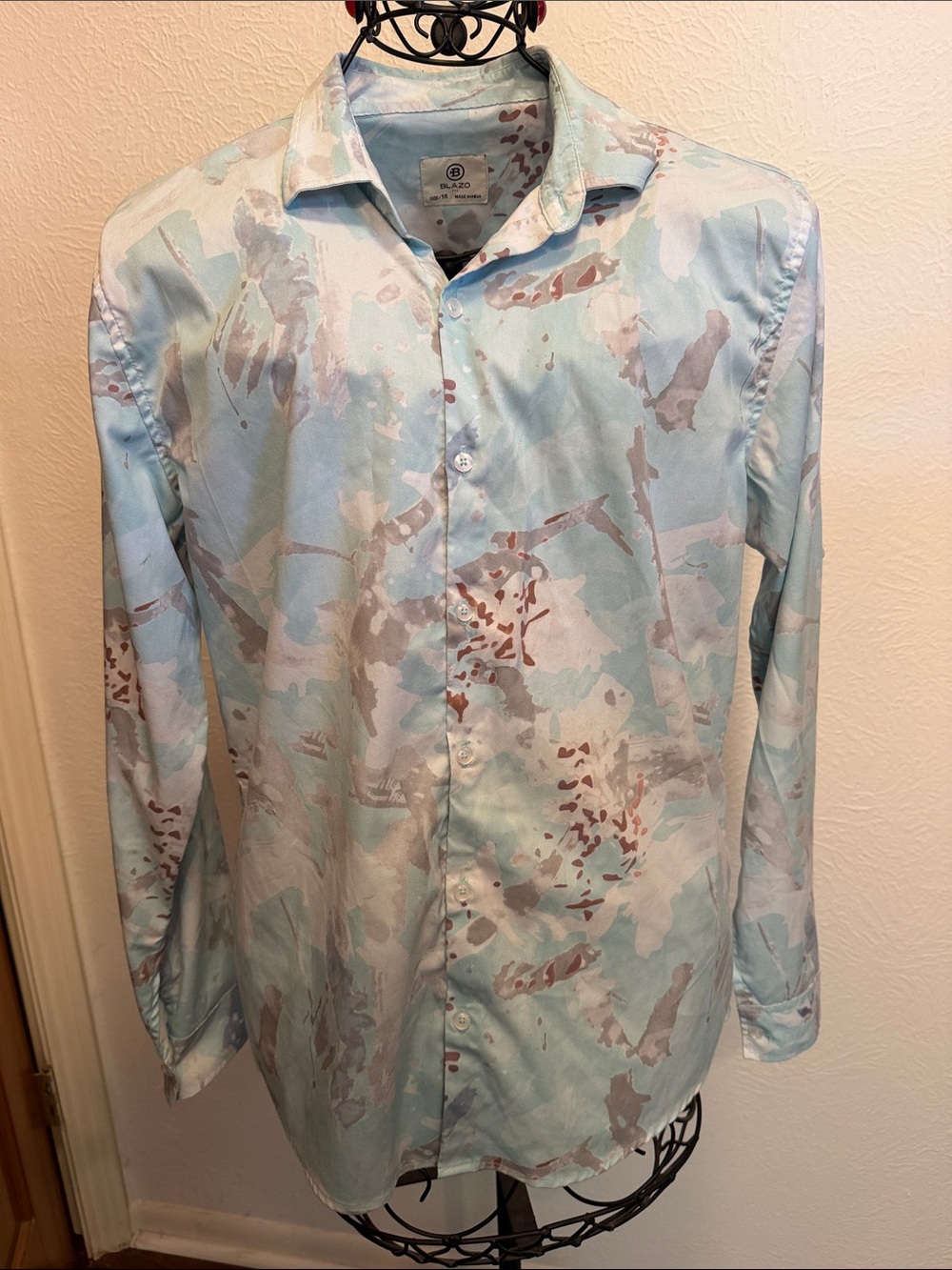 🏁🏁🏁3 for 12$🏁🏁🏁BLAZO Light Blue Abstract Print Button-Up Shirt-16